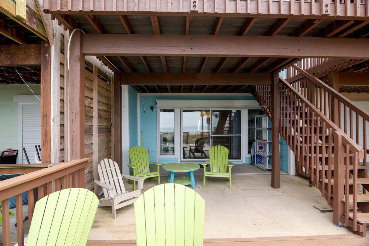 Seaside Pointe By Book That