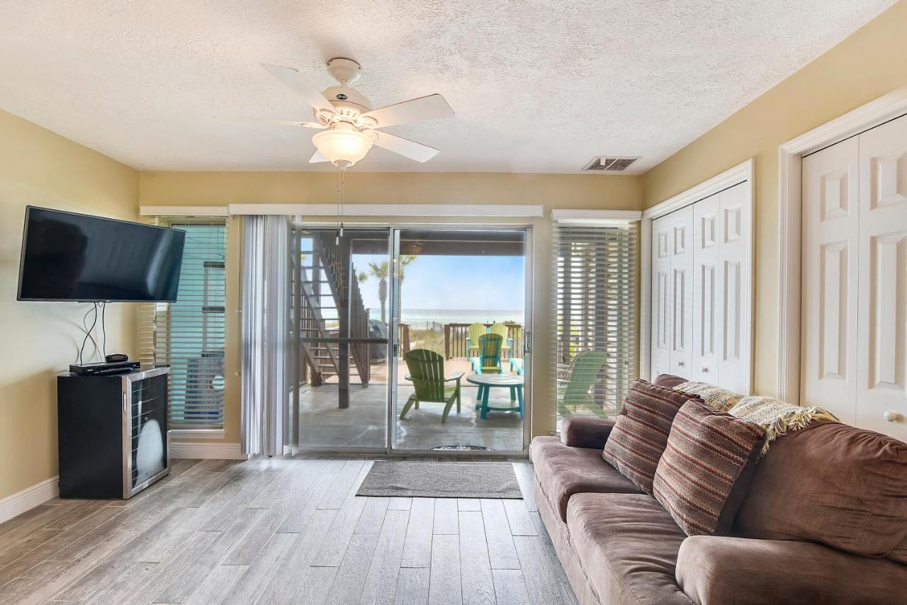 Holiday home Seaside Pointe By Book That